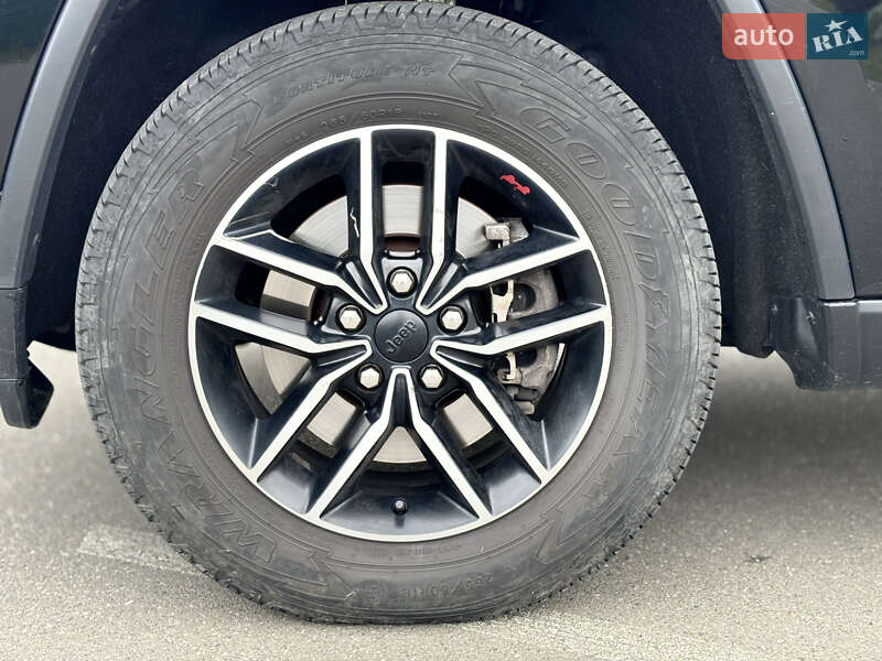 Внедорожник / Кроссовер Jeep Grand Cherokee 2021 в Ивано-Франковске фото 12 Внедорожник / Кроссовер Jeep Grand Cherokee 2021 в Ивано-Франковске