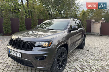 Внедорожник / Кроссовер Jeep Grand Cherokee 2020 в 