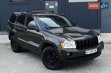Внедорожник / Кроссовер Jeep Grand Cherokee 2005 в Калуше