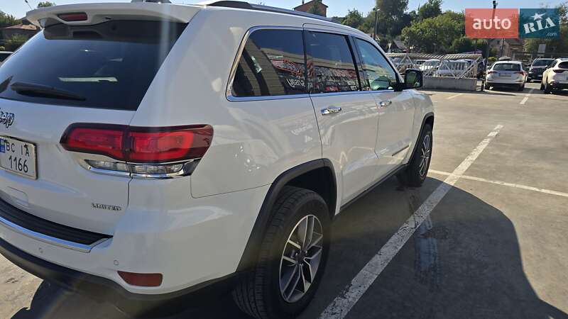 Внедорожник / Кроссовер Jeep Grand Cherokee 2020 в Львове