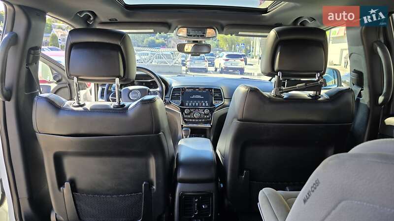 Внедорожник / Кроссовер Jeep Grand Cherokee 2020 в Львове