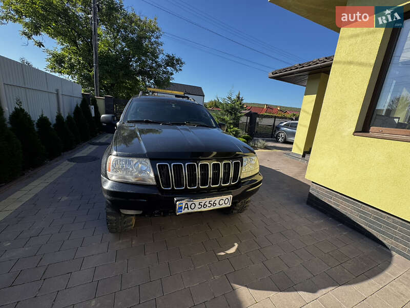 Внедорожник / Кроссовер Jeep Grand Cherokee 2002 в Ужгороде