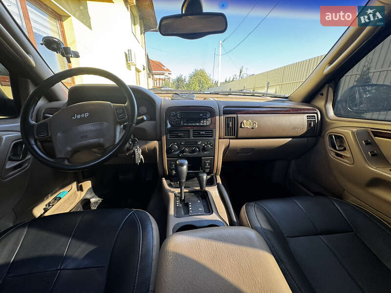 Внедорожник / Кроссовер Jeep Grand Cherokee 2002 в Ужгороде