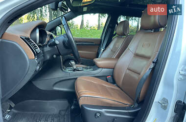 Внедорожник / Кроссовер Jeep Grand Cherokee 2020 в 