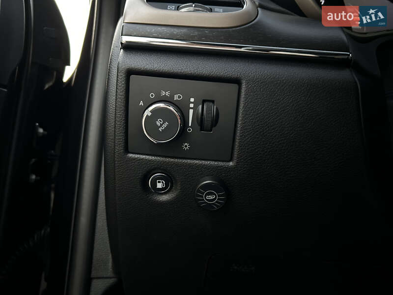 Позашляховик / Кросовер Jeep Grand Cherokee 2016 в Києві