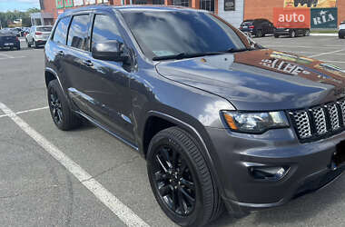 Позашляховик / Кросовер Jeep Grand Cherokee 2018 в Броварах