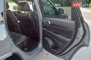 Внедорожник / Кроссовер Jeep Grand Cherokee 2022 в 