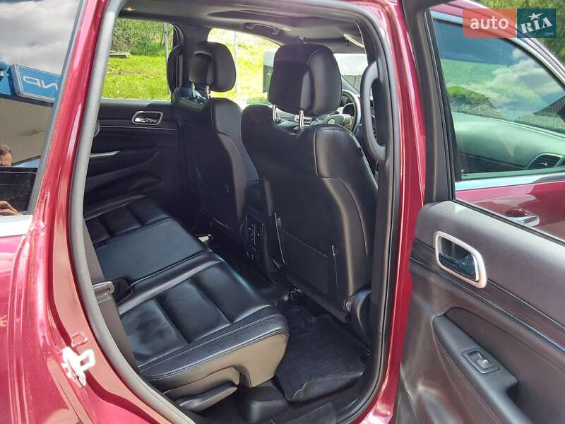 Внедорожник / Кроссовер Jeep Grand Cherokee 2020 в Дубно