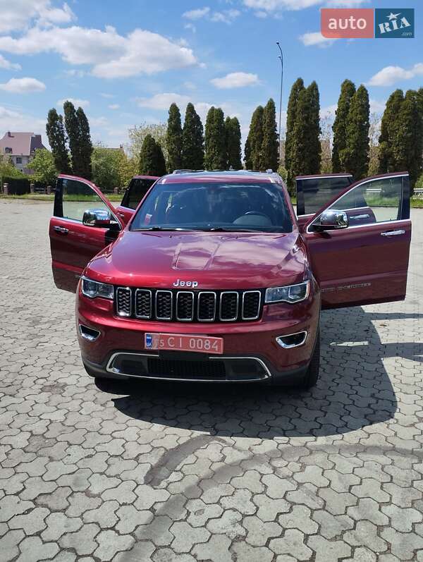 Внедорожник / Кроссовер Jeep Grand Cherokee 2020 в Дубно