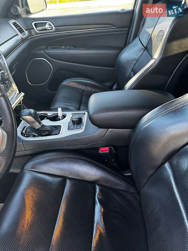 Позашляховик / Кросовер Jeep Grand Cherokee 2018 в Києві