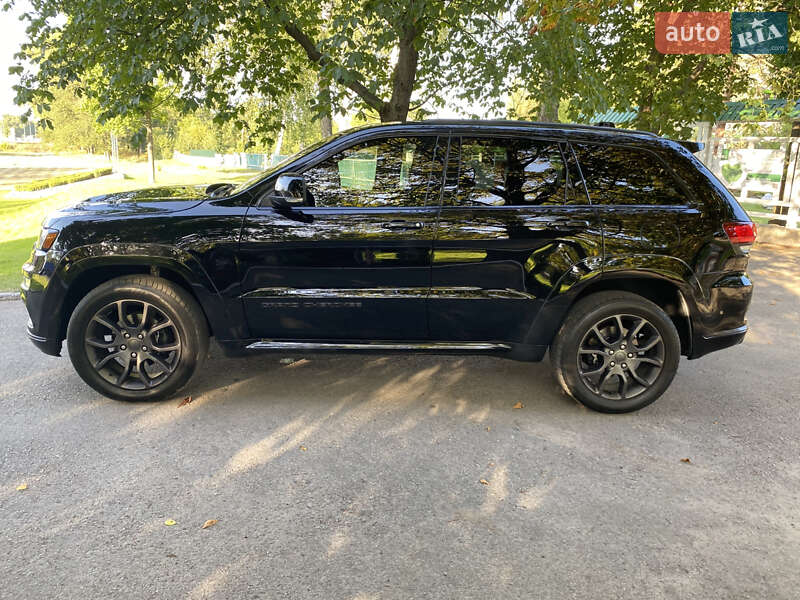 Внедорожник / Кроссовер Jeep Grand Cherokee 2019 в Киеве фото 8 Внедорожник / Кроссовер Jeep Grand Cherokee 2019 в Киеве