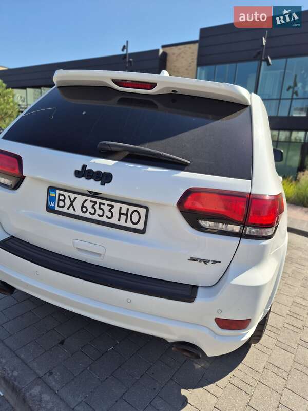 Внедорожник / Кроссовер Jeep Grand Cherokee 2015 в Хмельницком