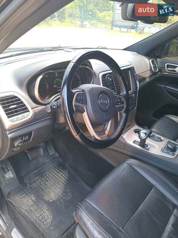 Внедорожник / Кроссовер Jeep Grand Cherokee 2013 в Ужгороде фото 5 Внедорожник / Кроссовер Jeep Grand Cherokee 2013 в Ужгороде