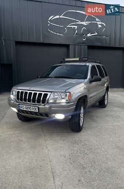 Внедорожник / Кроссовер Jeep Grand Cherokee 2002 в Тячеве