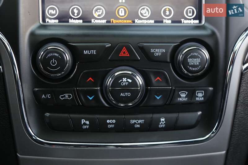 Позашляховик / Кросовер Jeep Grand Cherokee 2018 в Києві фото 20 Позашляховик / Кросовер Jeep Grand Cherokee 2018 в Києві