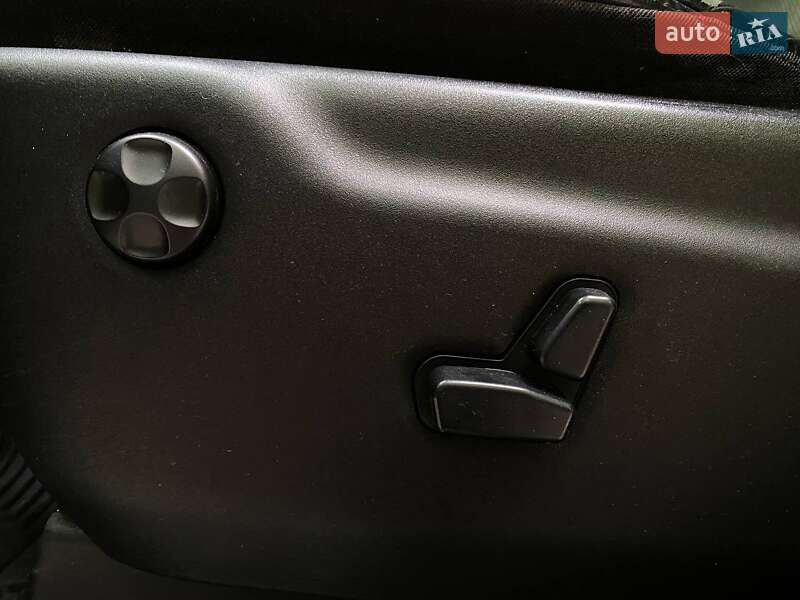 Внедорожник / Кроссовер Jeep Grand Cherokee 2015 в Белой Церкви