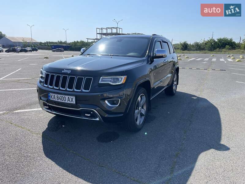 Внедорожник / Кроссовер Jeep Grand Cherokee 2016 в Киеве