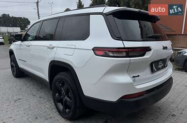 Внедорожник / Кроссовер Jeep Grand Cherokee 2024 в 