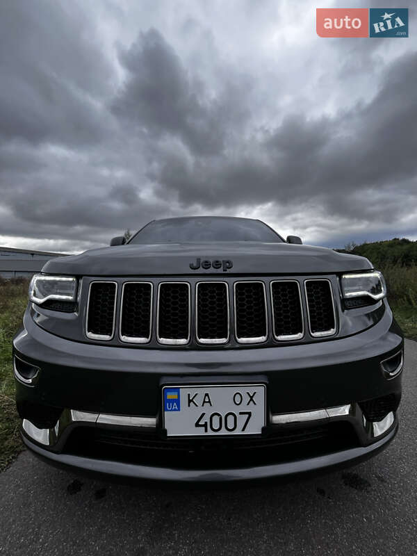 Внедорожник / Кроссовер Jeep Grand Cherokee 2016 в Березане