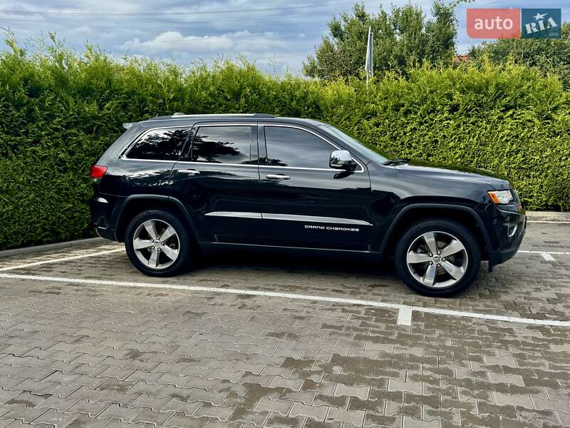 Внедорожник / Кроссовер Jeep Grand Cherokee 2014 в Киеве