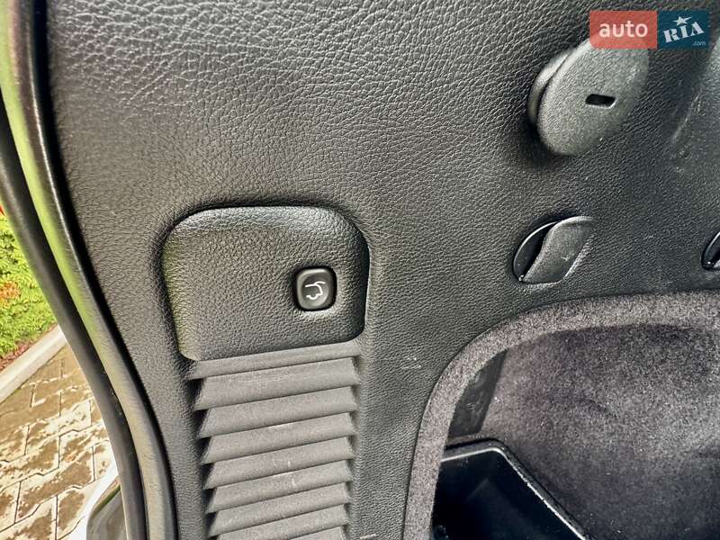 Внедорожник / Кроссовер Jeep Grand Cherokee 2014 в Киеве