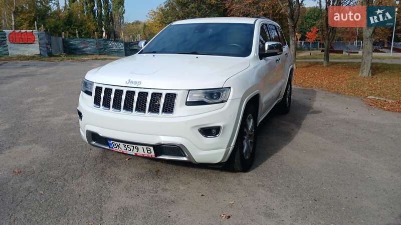 Внедорожник / Кроссовер Jeep Grand Cherokee 2015 в Полтаве