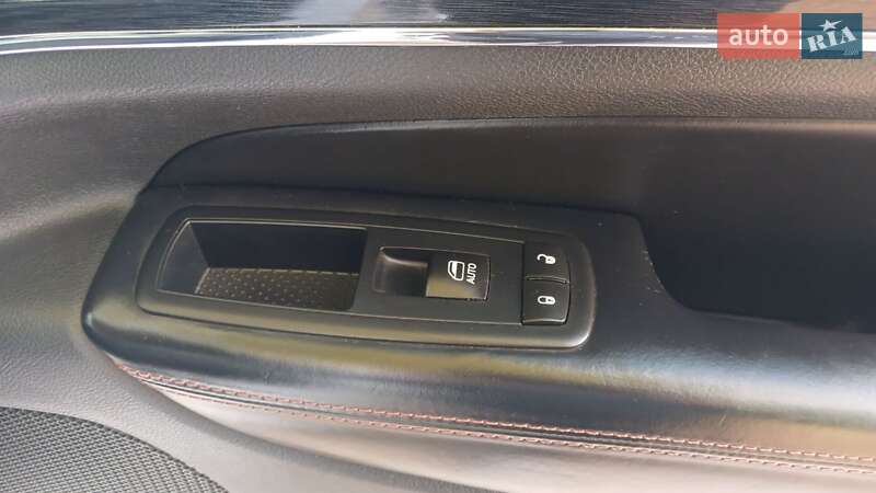 Внедорожник / Кроссовер Jeep Grand Cherokee 2015 в Полтаве