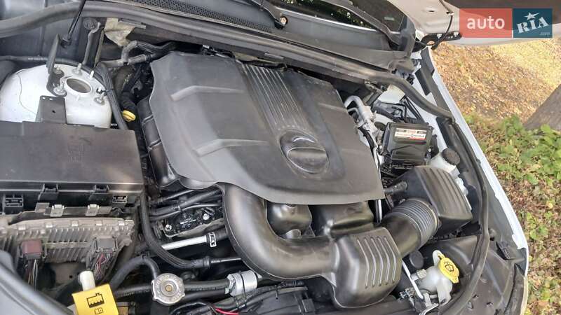 Внедорожник / Кроссовер Jeep Grand Cherokee 2015 в Полтаве