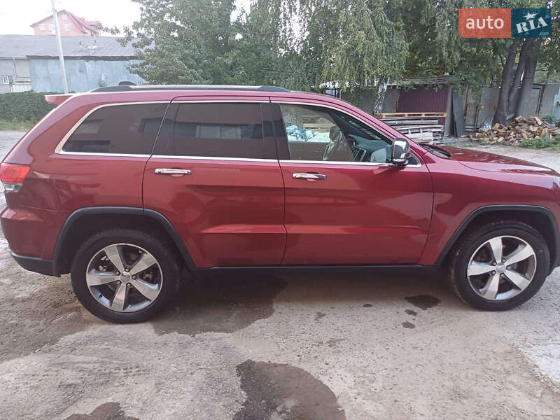Внедорожник / Кроссовер Jeep Grand Cherokee 2015 в Ивано-Франковске