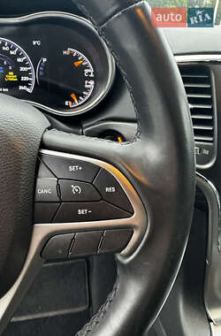 Внедорожник / Кроссовер Jeep Grand Cherokee 2019 в 