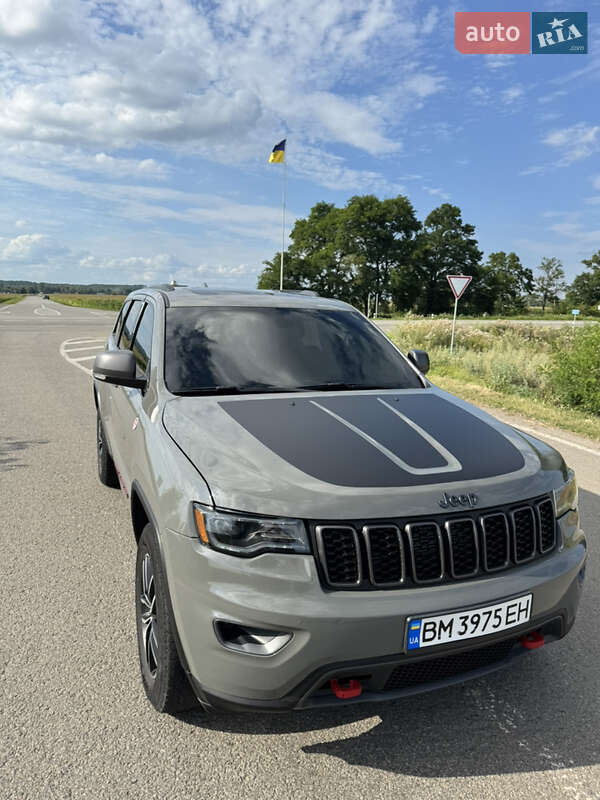 Внедорожник / Кроссовер Jeep Grand Cherokee 2020 в Киеве