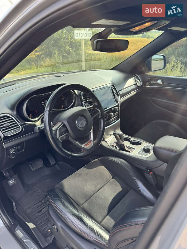 Внедорожник / Кроссовер Jeep Grand Cherokee 2020 в Киеве