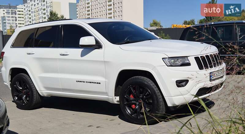 Внедорожник / Кроссовер Jeep Grand Cherokee 2015 в Хмельницком