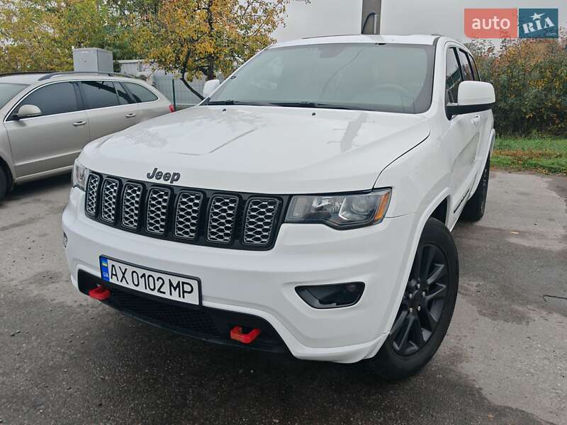 Внедорожник / Кроссовер Jeep Grand Cherokee 2018 в Харькове