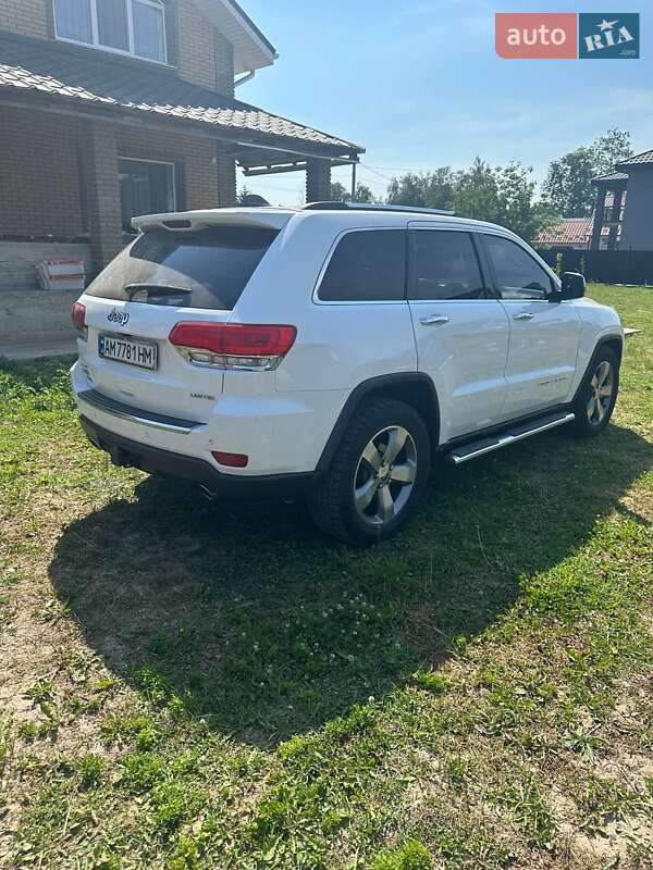 Внедорожник / Кроссовер Jeep Grand Cherokee 2013 в Звягеле фото 9 Внедорожник / Кроссовер Jeep Grand Cherokee 2013 в Звягеле