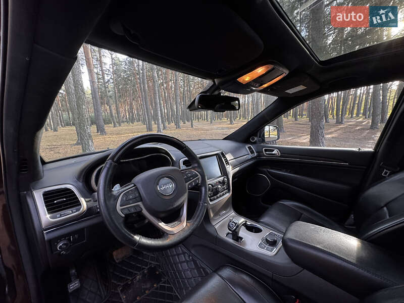 Внедорожник / Кроссовер Jeep Grand Cherokee 2014 в Сумах