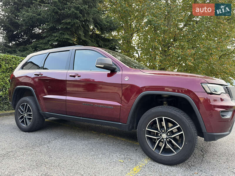 Позашляховик / Кросовер Jeep Grand Cherokee 2016 в Києві фото 16 Позашляховик / Кросовер Jeep Grand Cherokee 2016 в Києві