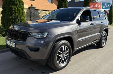 Внедорожник / Кроссовер Jeep Grand Cherokee 2021 в 