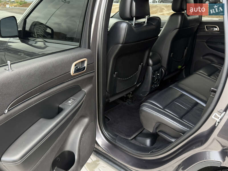 Позашляховик / Кросовер Jeep Grand Cherokee 2015 в Києві фото 21 Позашляховик / Кросовер Jeep Grand Cherokee 2015 в Києві
