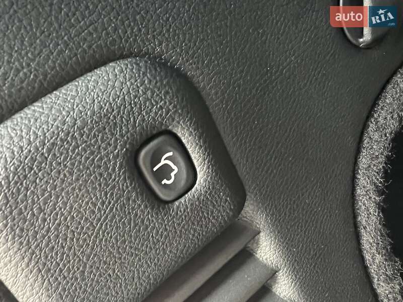 Внедорожник / Кроссовер Jeep Grand Cherokee 2021 в Киеве фото 28 Внедорожник / Кроссовер Jeep Grand Cherokee 2021 в Киеве
