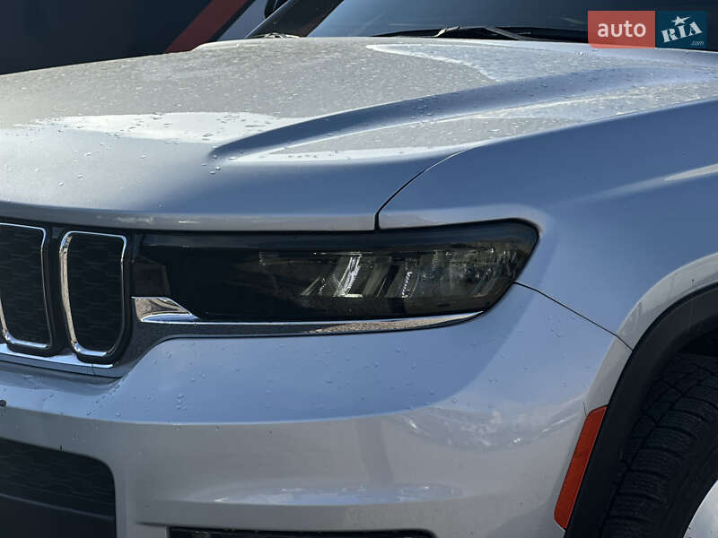 Внедорожник / Кроссовер Jeep Grand Cherokee 2023 в Львове