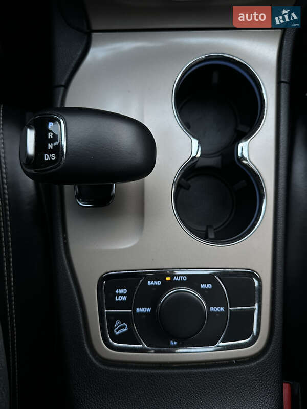 Внедорожник / Кроссовер Jeep Grand Cherokee 2014 в Ровно фото 29 Внедорожник / Кроссовер Jeep Grand Cherokee 2014 в Ровно
