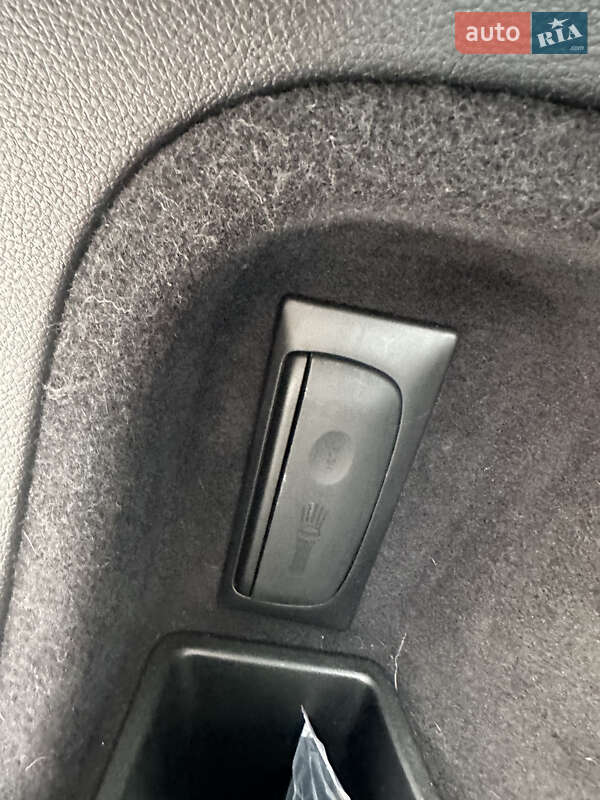 Внедорожник / Кроссовер Jeep Grand Cherokee 2016 в Львове фото 19 Внедорожник / Кроссовер Jeep Grand Cherokee 2016 в Львове