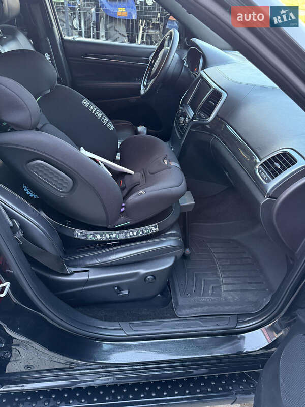 Позашляховик / Кросовер Jeep Grand Cherokee 2015 в Стрию фото 10 Позашляховик / Кросовер Jeep Grand Cherokee 2015 в Стрию
