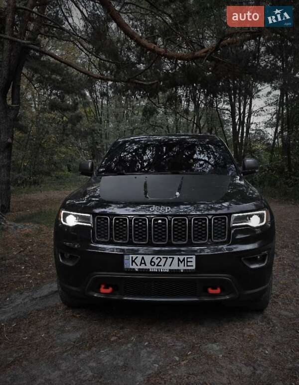 Внедорожник / Кроссовер Jeep Grand Cherokee 2018 в Киеве