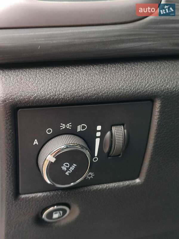 Внедорожник / Кроссовер Jeep Grand Cherokee 2019 в Виннице