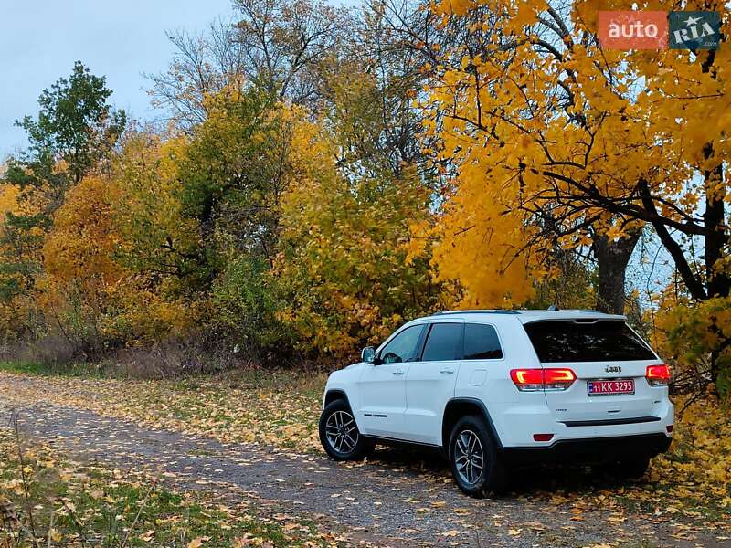 Внедорожник / Кроссовер Jeep Grand Cherokee 2019 в Виннице