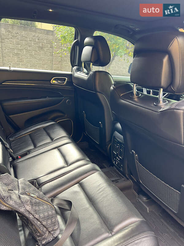 Внедорожник / Кроссовер Jeep Grand Cherokee 2018 в Ровно