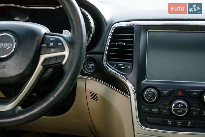 Внедорожник / Кроссовер Jeep Grand Cherokee 2013 в Тячеве фото 68 Внедорожник / Кроссовер Jeep Grand Cherokee 2013 в Тячеве