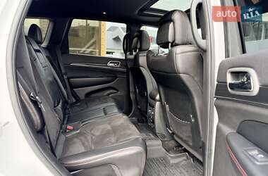 Внедорожник / Кроссовер Jeep Grand Cherokee 2018 в 